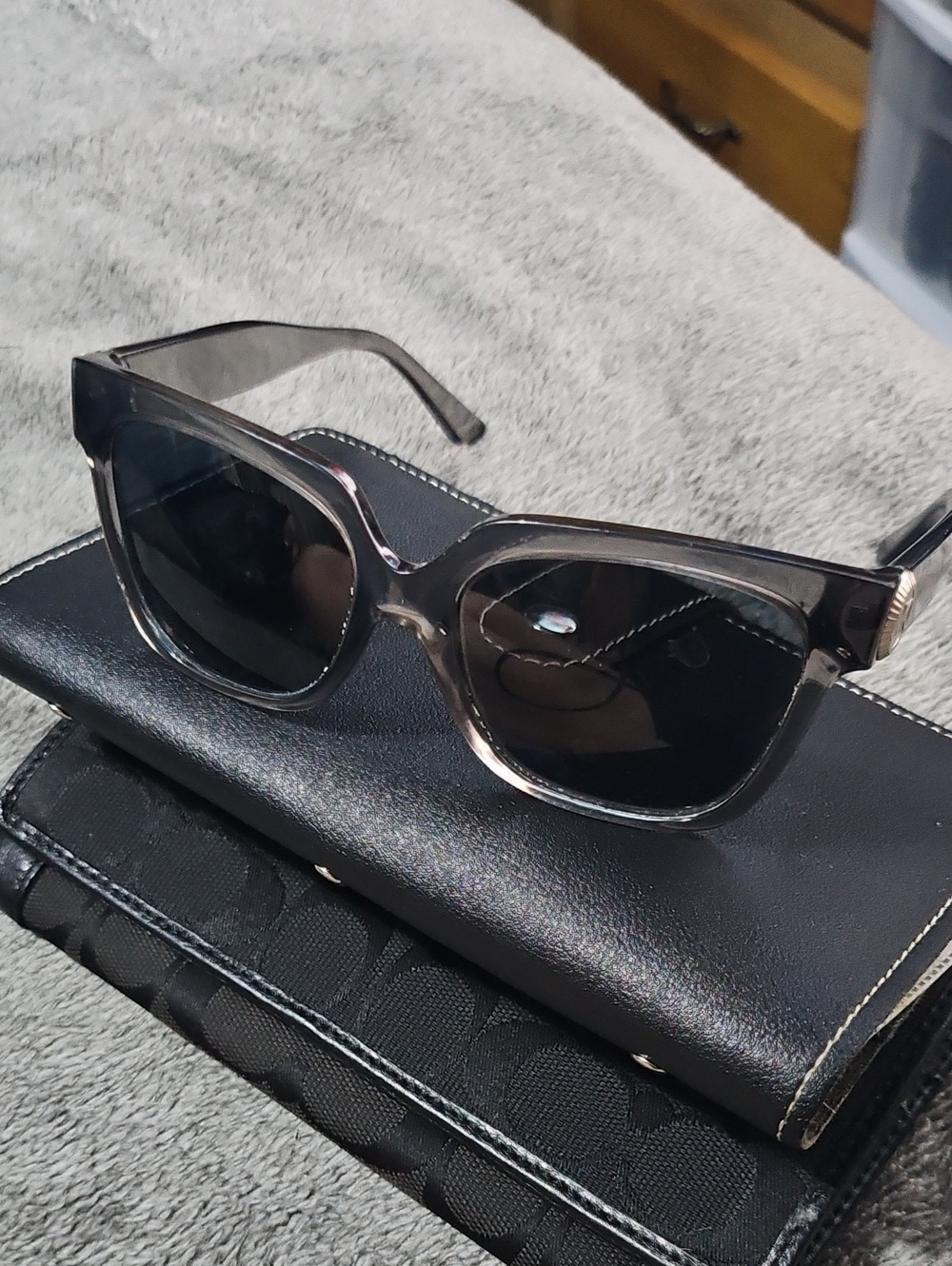 Micheal Kors Designer Sunglasses Unisex New!!